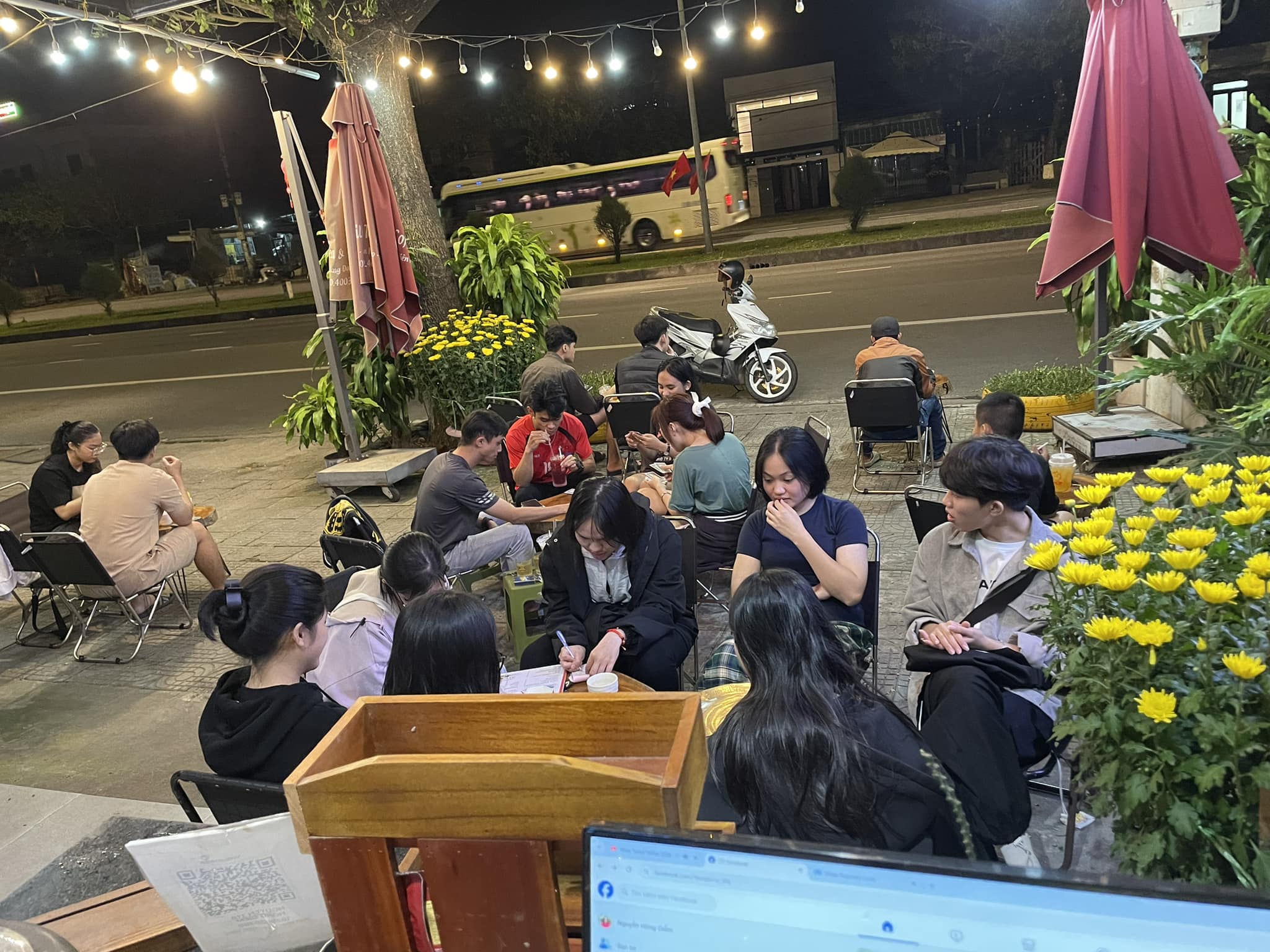 Chóp Milk tea - Coffee