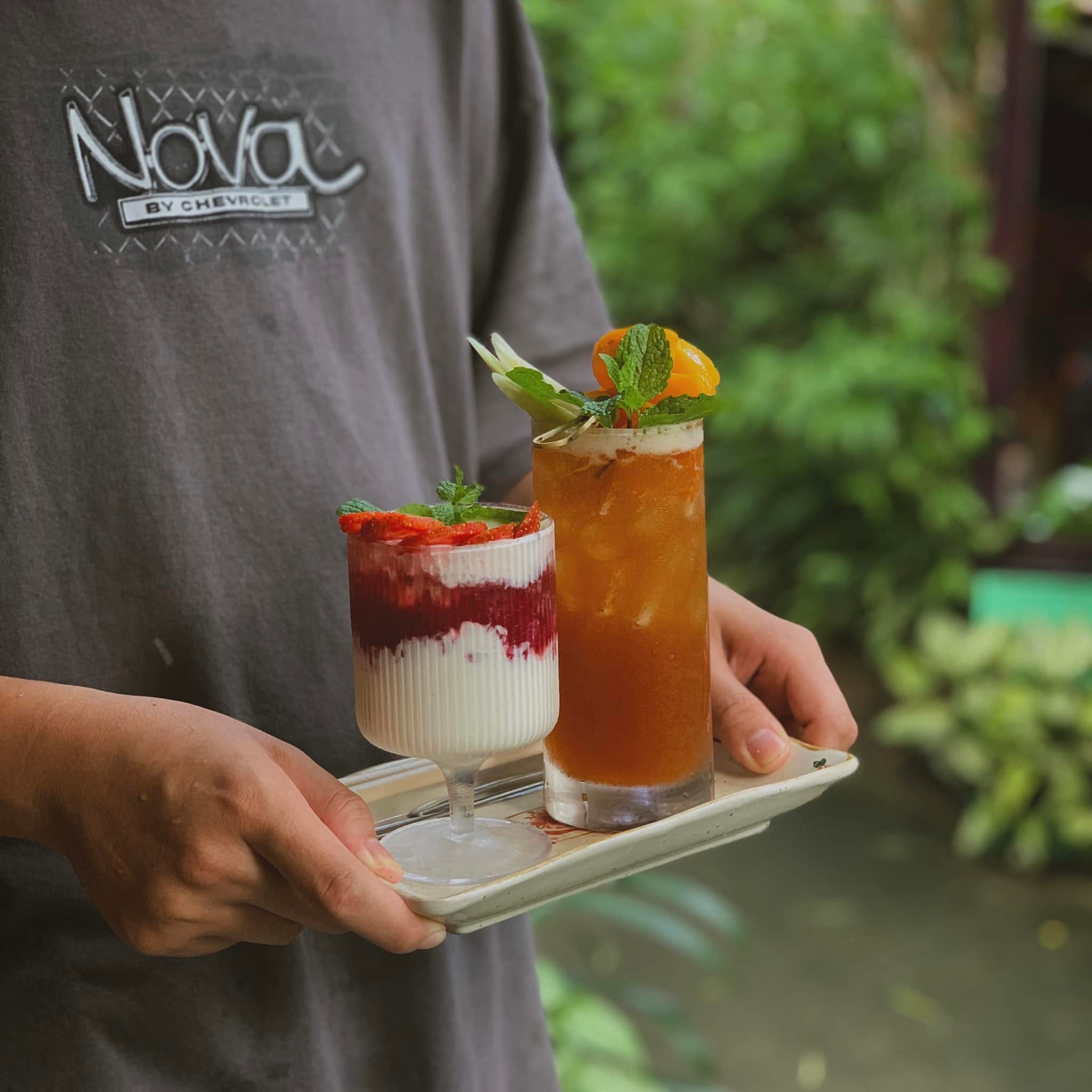 Tiệm cà phơ Nàng Ther