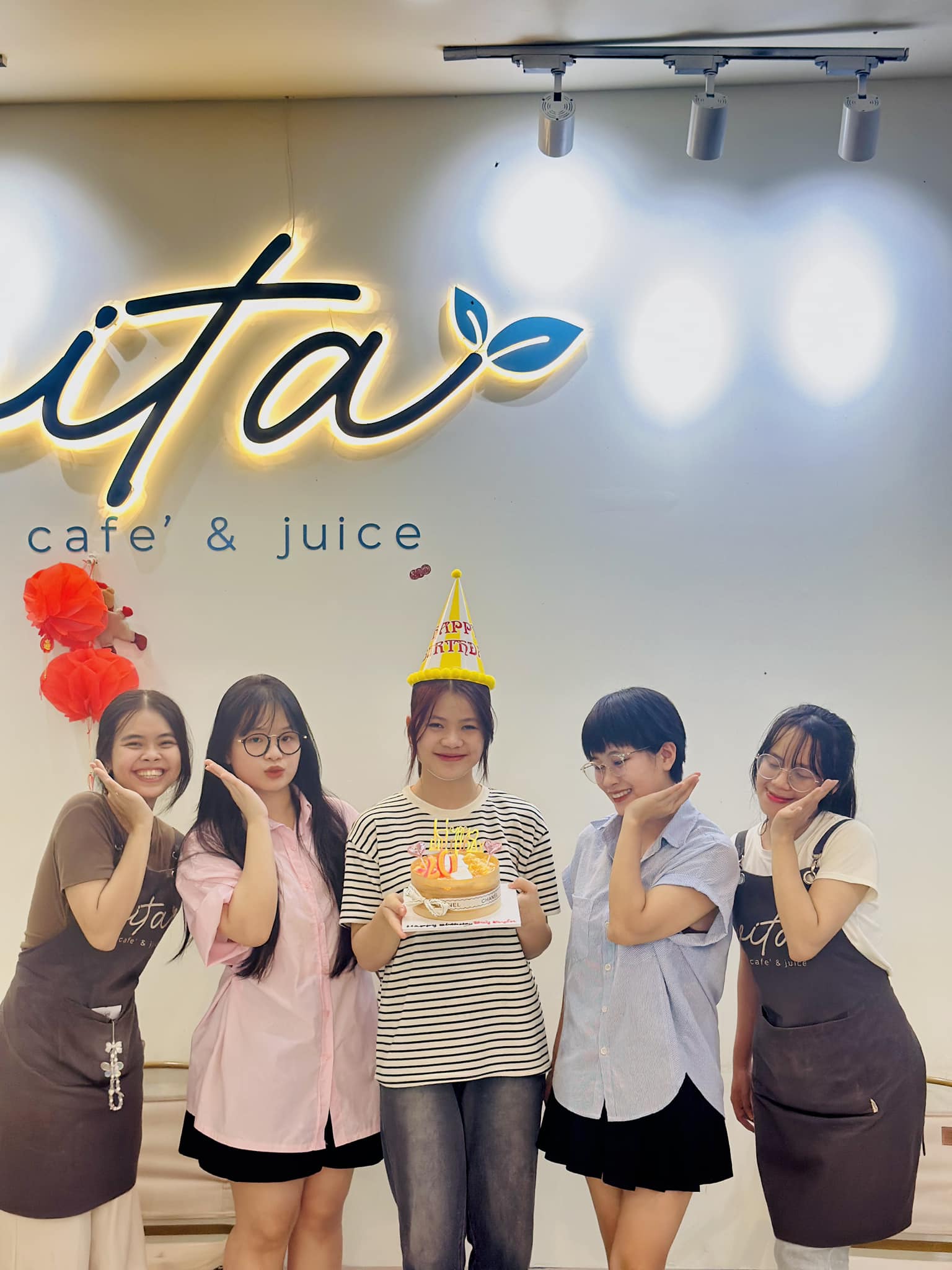 Vita Cafe’ & Juice