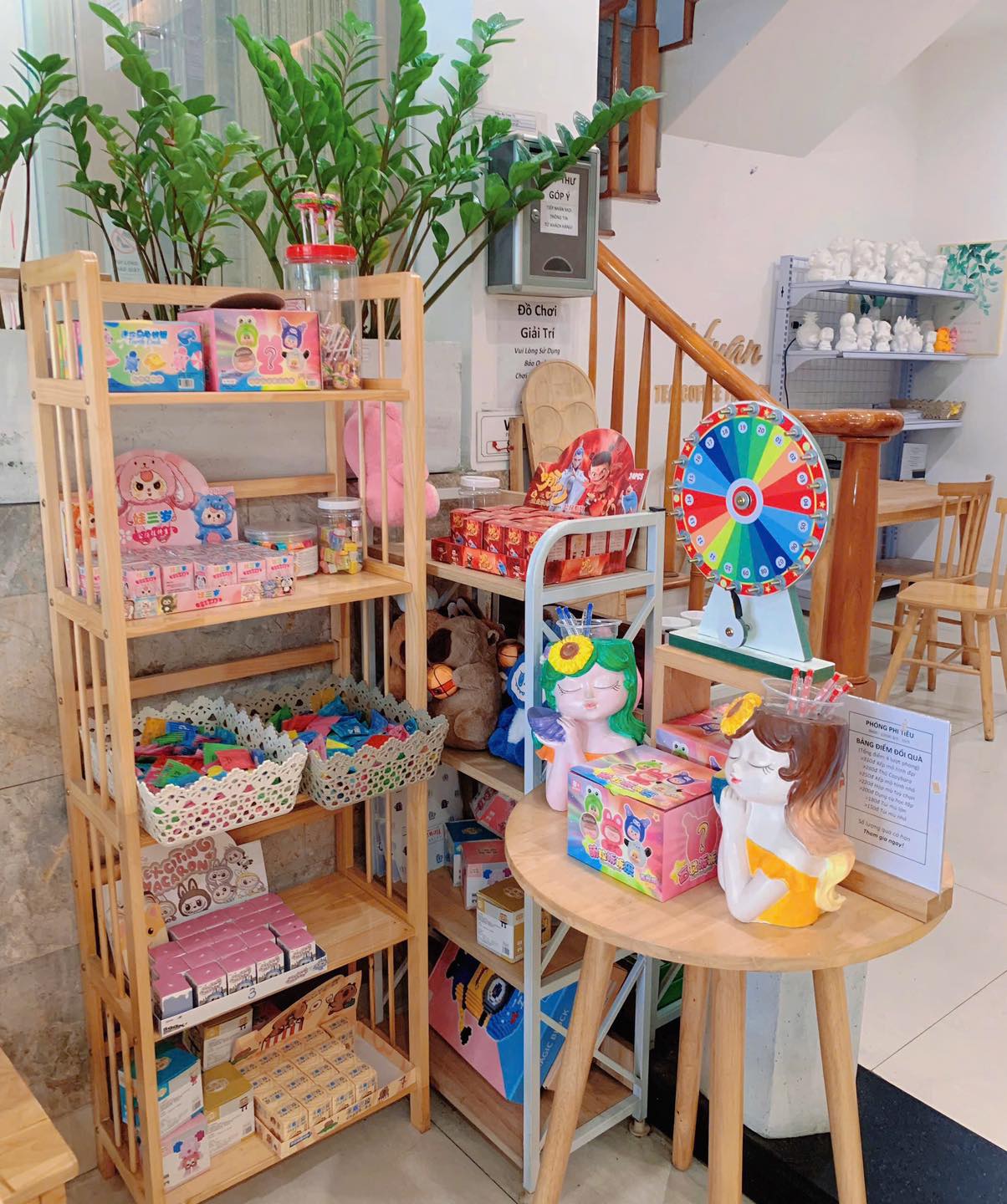 Huan Milk Tea & Coffee