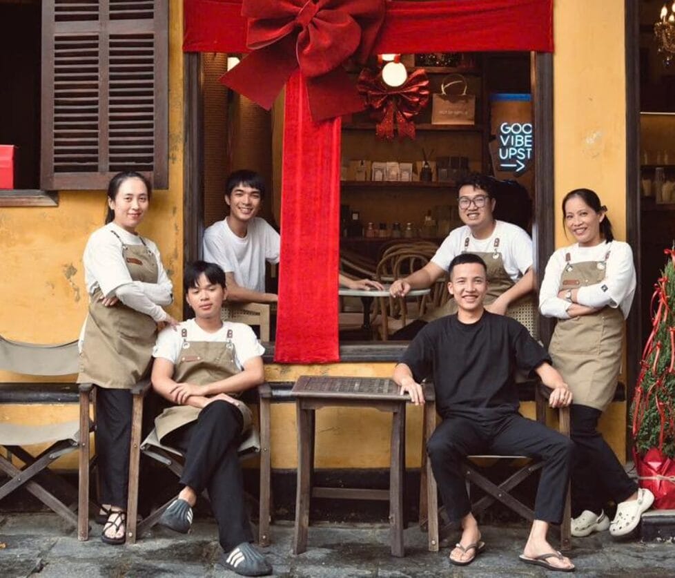 Bạn sẽ cảm nhận rõ sự nhẹ nhàng, hiếu khách đúng chất người miền Trung tại quán