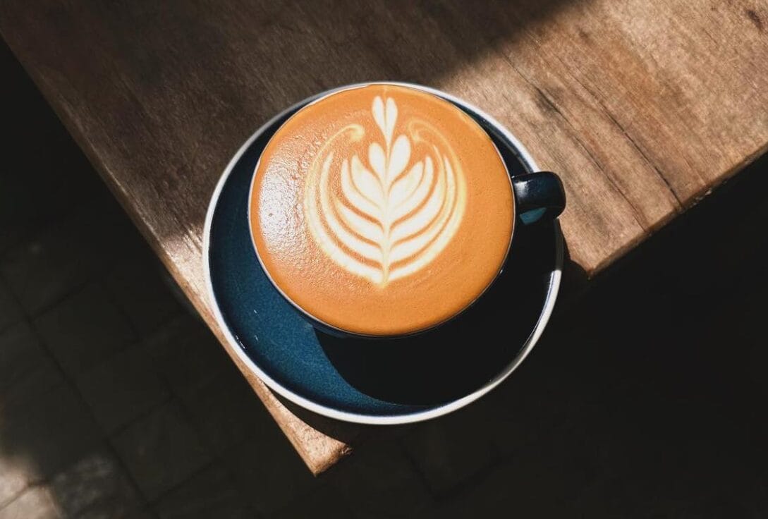 Menu của The Inner Hoian by Àla không rẻ, nhưng phù hợp với những ai thích cà phê chất lượng.