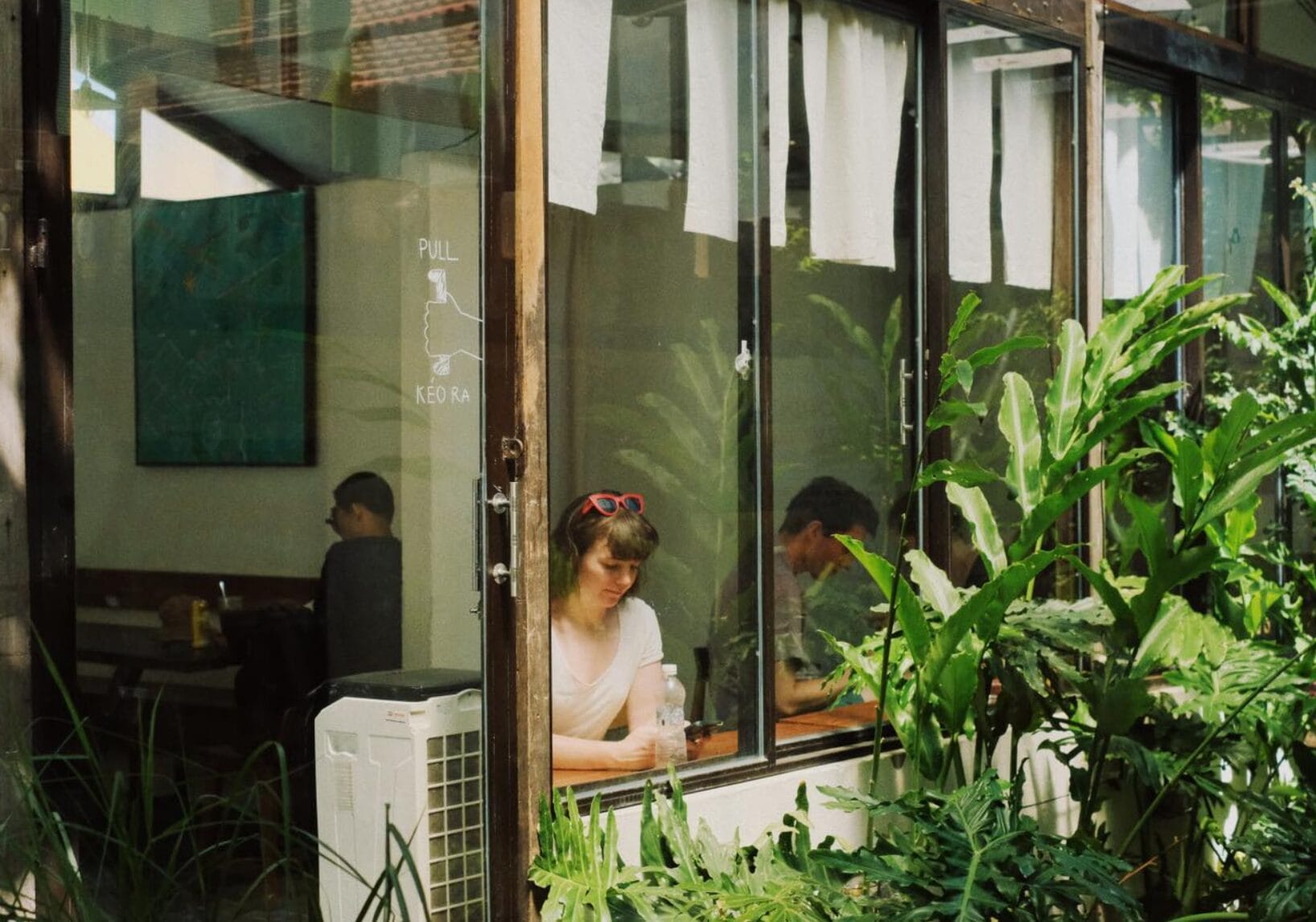 The Inner Hoian by &Agrave;la