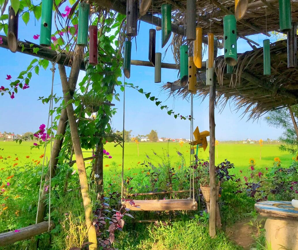 Coffee Xóm Chiêu chọn cách tồn tại rất “đời” – mộc mạc, chậm rãi và chân thật