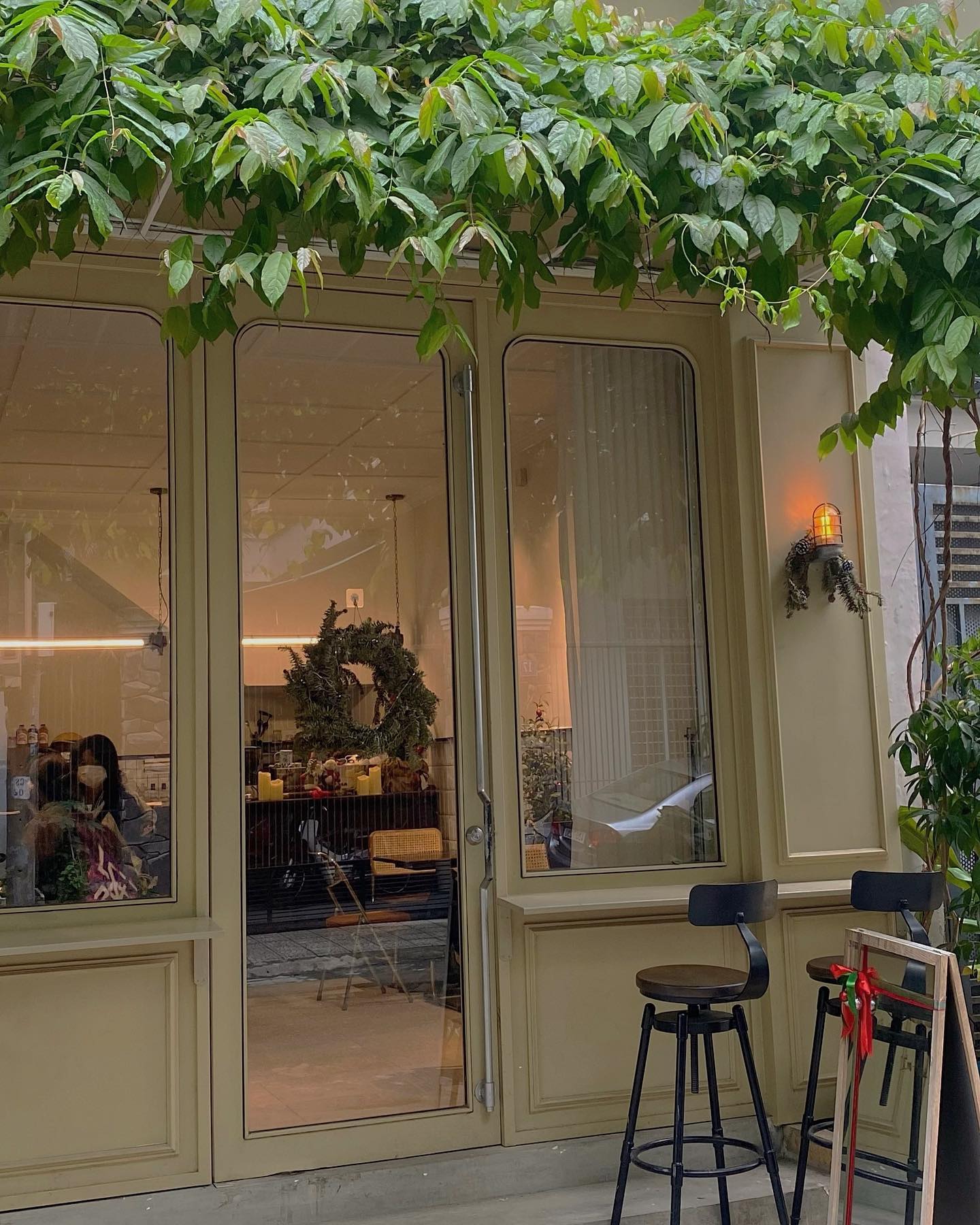 I'm Here Coffee Shop