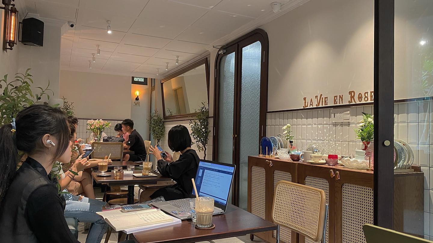 I'm Here Coffee Shop