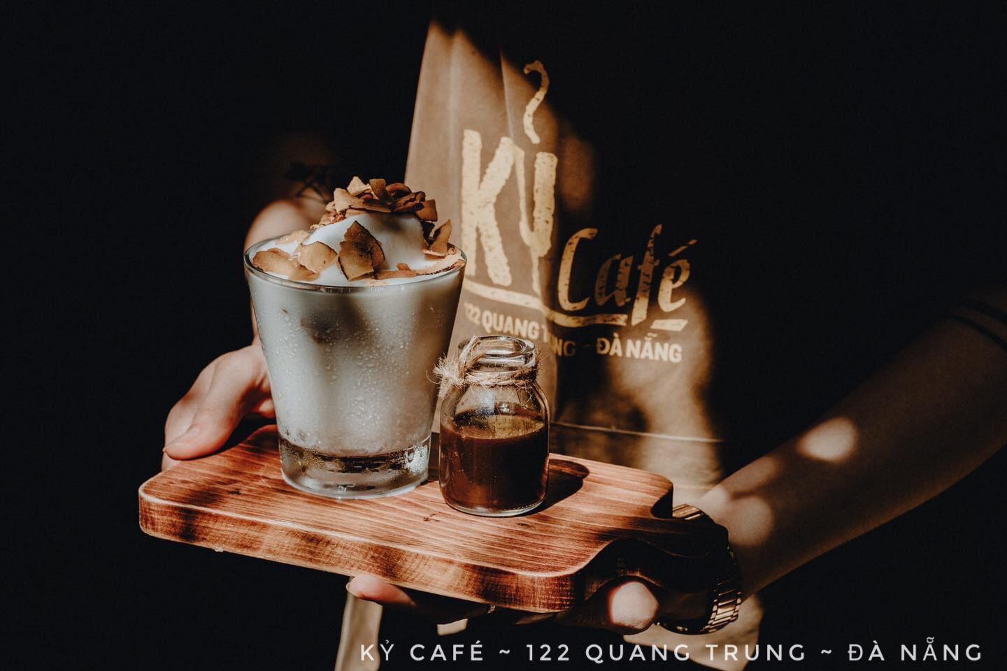 Kỷ Cafe
