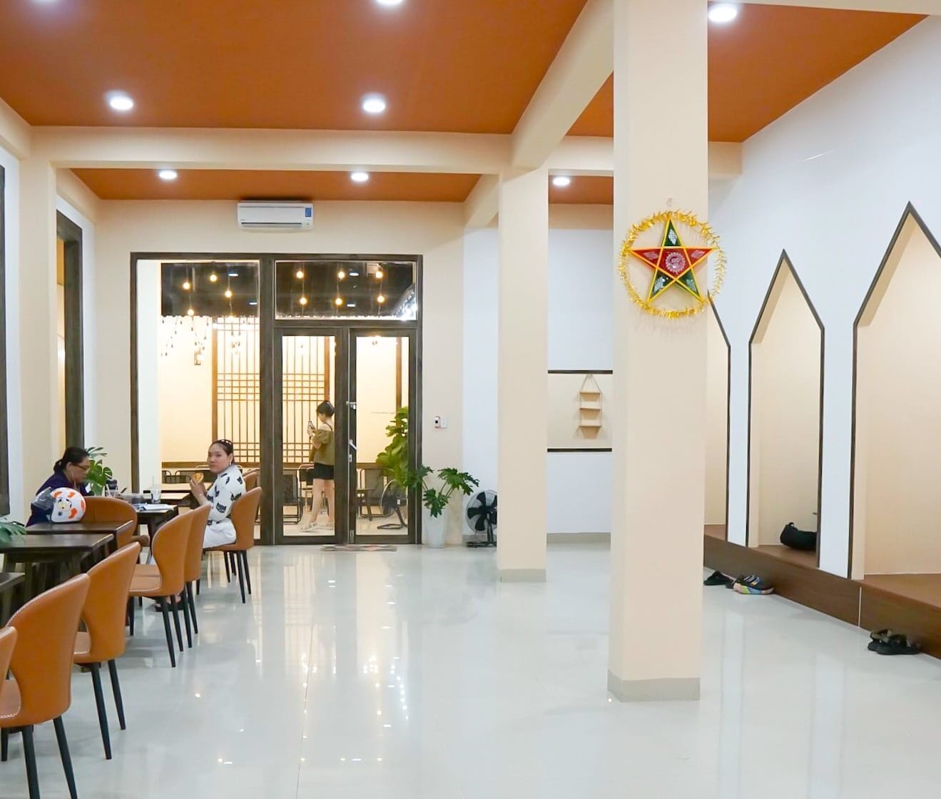 Nhẹ cafe 247