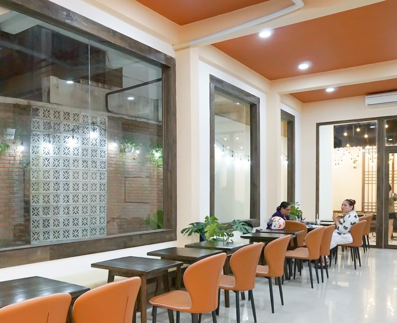 Nhẹ cafe 247