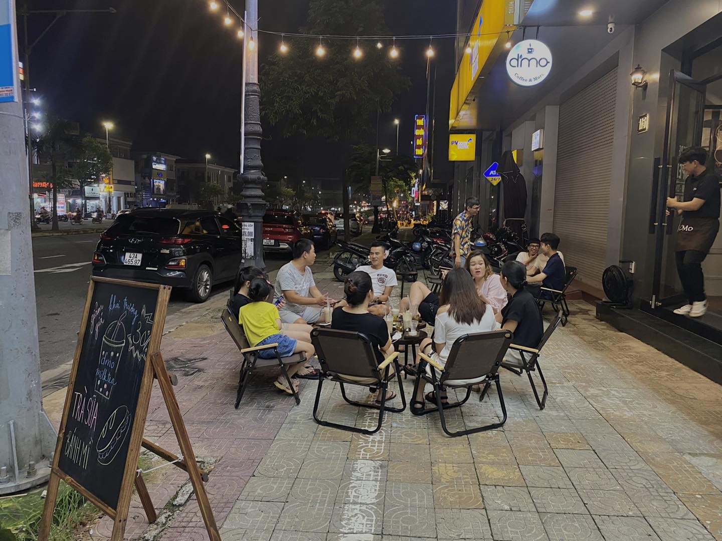 Đánh giá về vị trí - D-Mo coffee