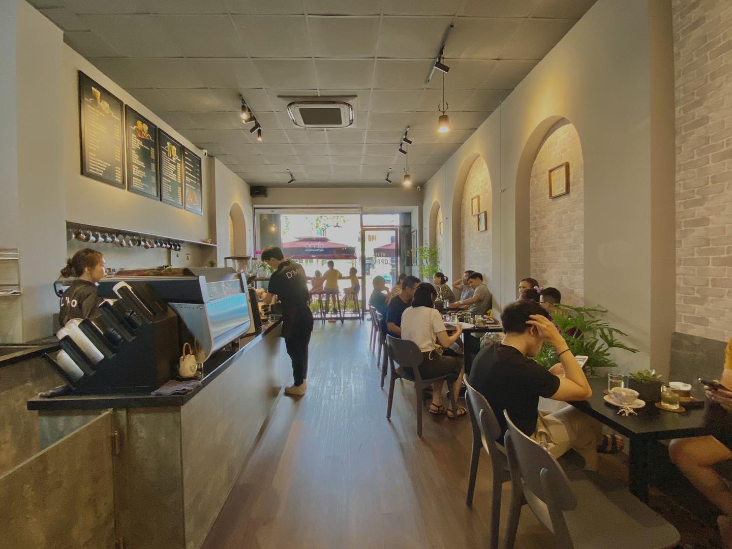 Không gian quán - D-Mo coffee