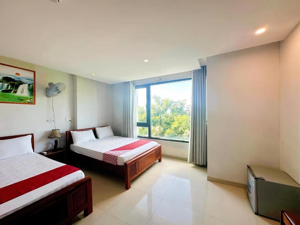 Khách sạn đuờng Nguyễn Tất Thành Đà Nẵng