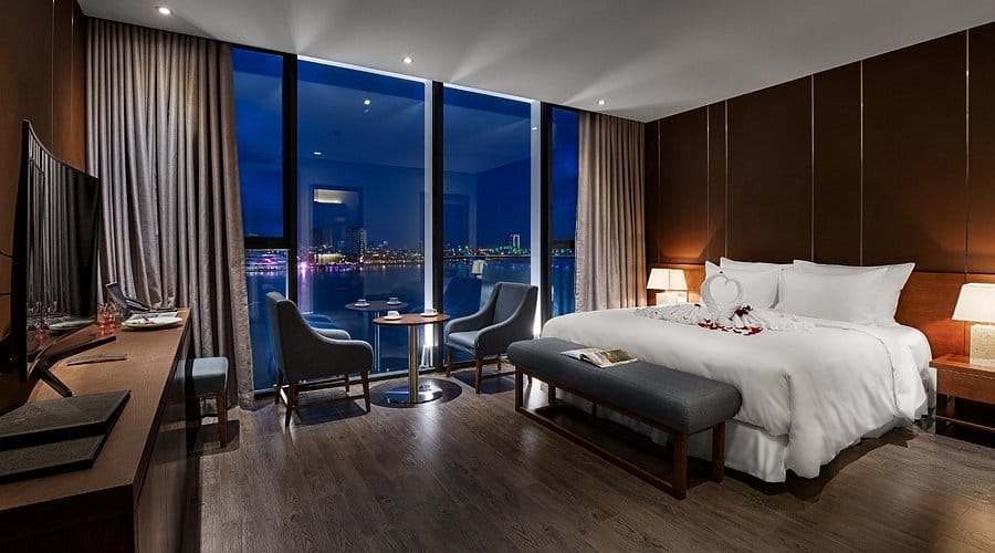 khách sạn gần cầu rồng đà nẵng