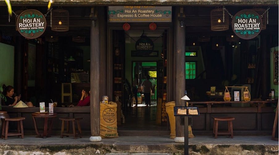 Quán cafe Hội An view đẹp tại Hoi An Roastery với mặt tiền hoài cổ