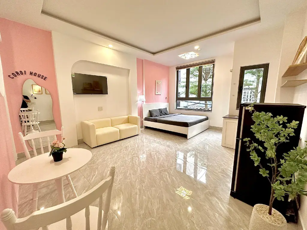 Khách sạn đường Cao Bá Quát