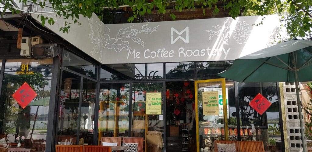 Quán Me Coffee Roastery ở đường Chương Dương Đà Nẵng