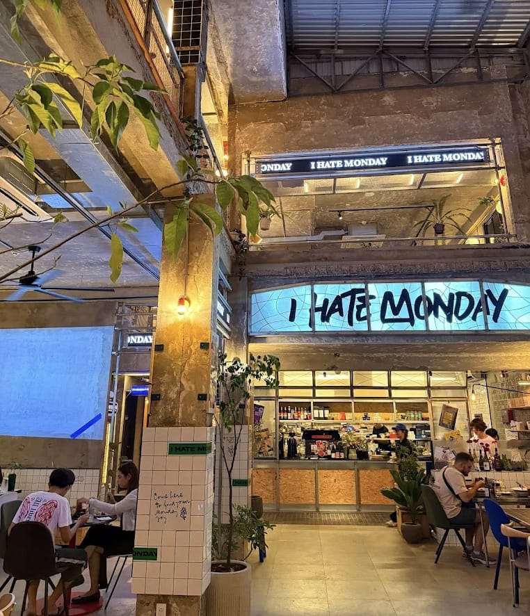 Quán I HATE MONDAY đường Chương Dương Đà Nẵng